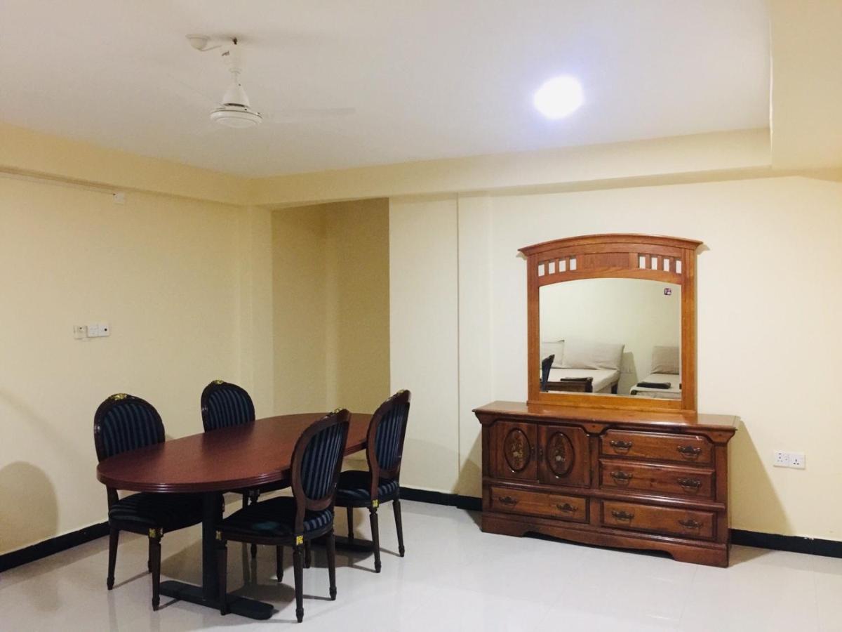 Senthil Complex Hotel Jaffna Kültér fotó