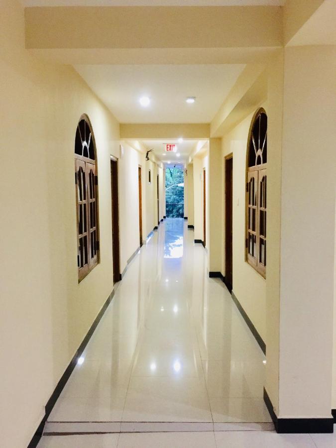 Senthil Complex Hotel Jaffna Kültér fotó