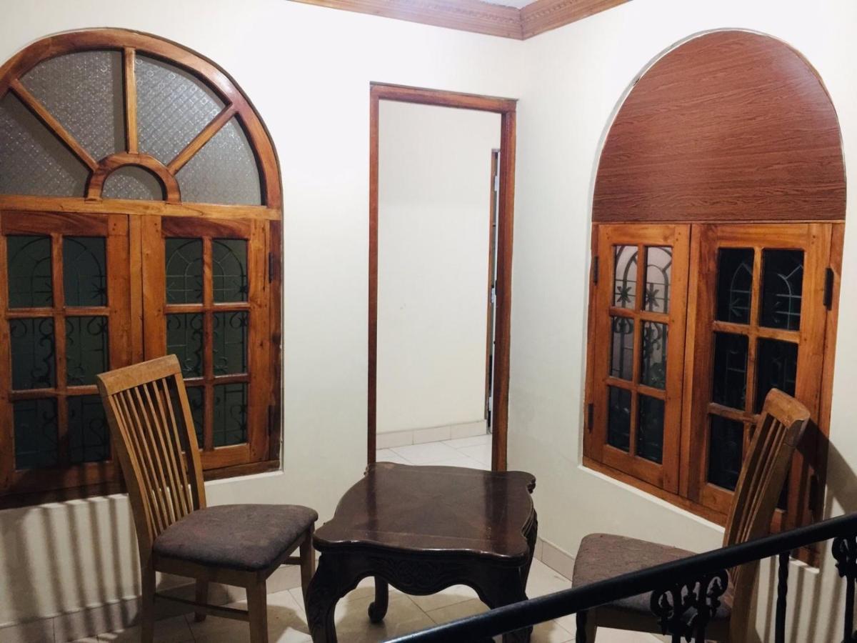 Senthil Complex Hotel Jaffna Kültér fotó