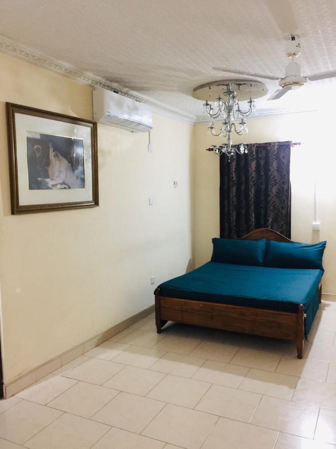 Senthil Complex Hotel Jaffna Kültér fotó