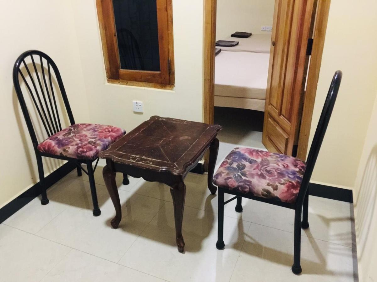 Senthil Complex Hotel Jaffna Kültér fotó